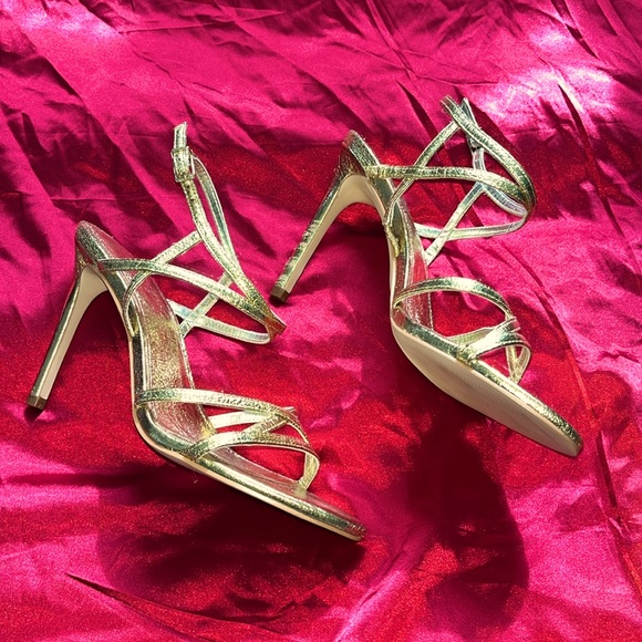 Guess Fumi Gold Strappy Stiletto Heels Size 8m - Picture 5 of 7